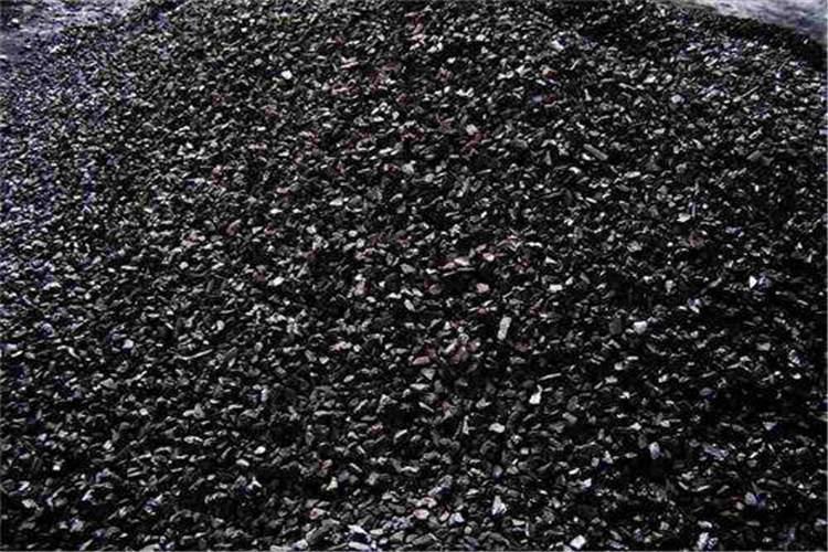 碳化稻殼有以外摻或內摻形式摻入混凝土，稻殼灰具有較高的火山灰活性，在超量取代水泥的情況下，稻殼灰的增強效果更顯著